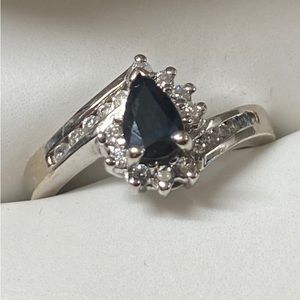 Helzberg Diamonds Silver and Blue Teardrop Ring